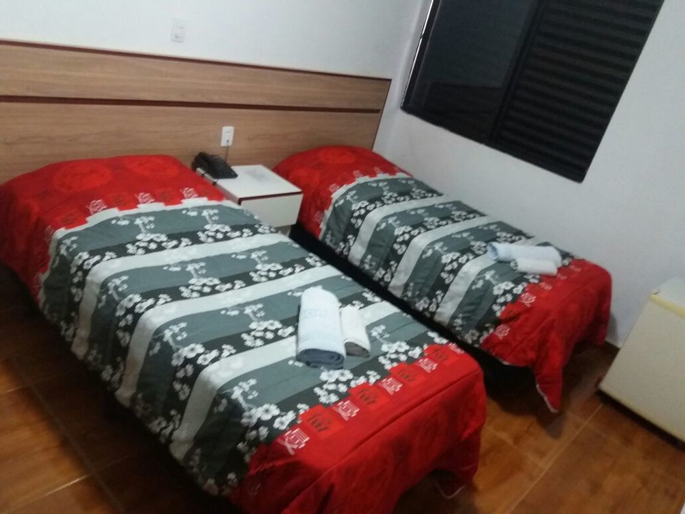 Oyo Hotel Lisboa, Sao Jose Dos Campos Ngoại thất bức ảnh