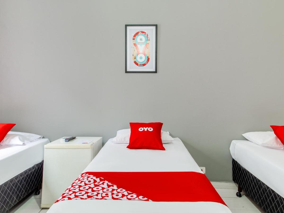 Oyo Hotel Lisboa, Sao Jose Dos Campos Ngoại thất bức ảnh